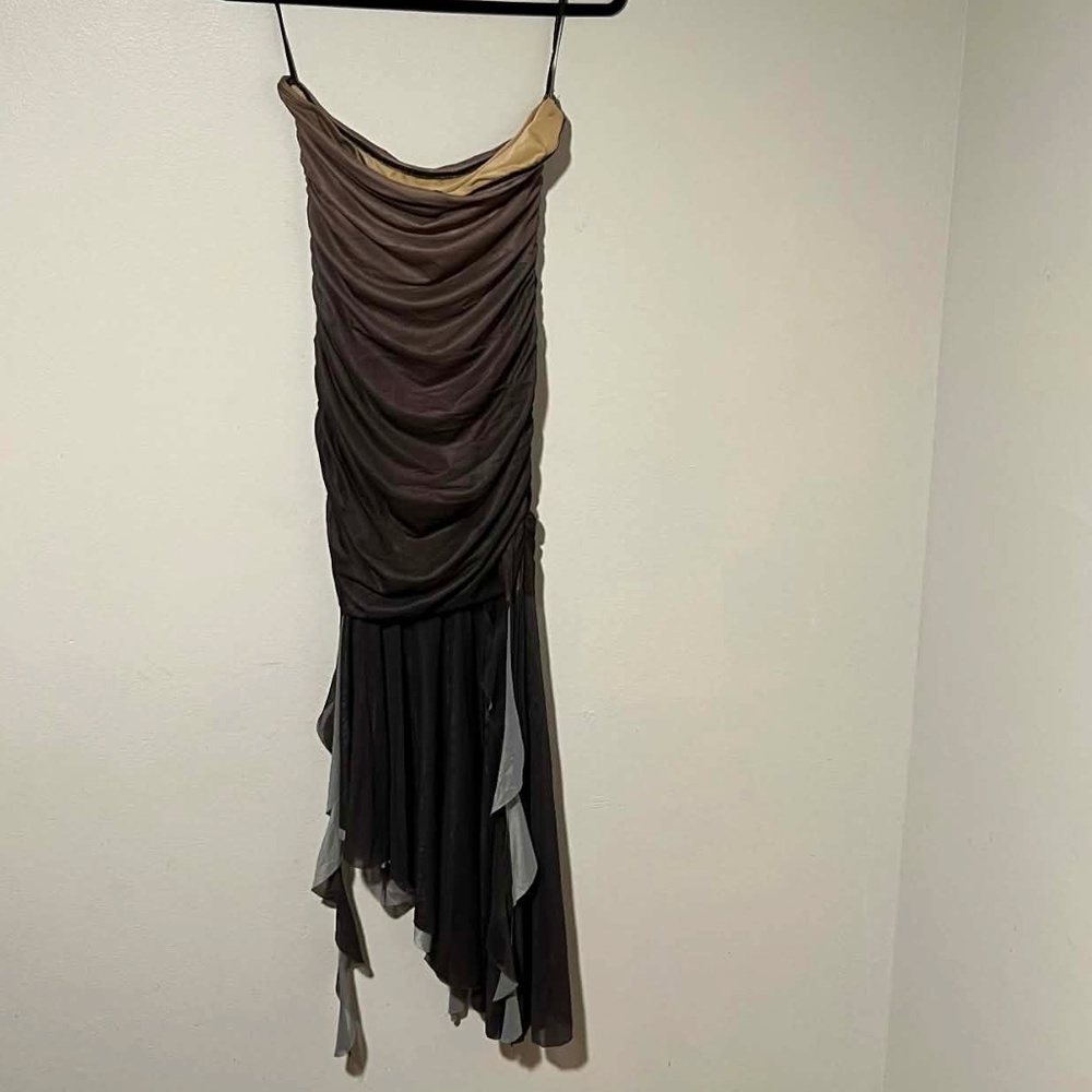 Strapless dress